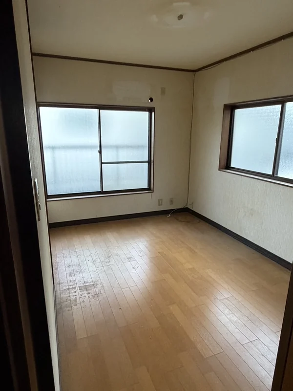 物置部屋の片付け後。床まですっきり